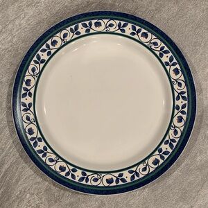 Pfaltzgraff Orleans Large 12” Chop Plate
